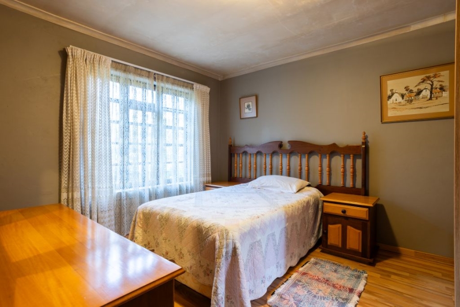 6 Bedroom Property for Sale in Wellington North Western Cape